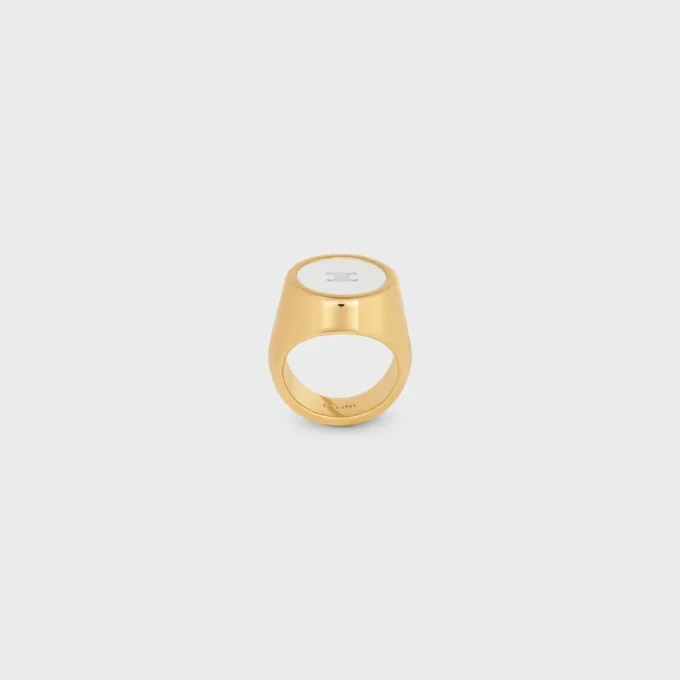Anillo de sello Triomphe en barniz y latón con acabado dorado Anillo de sello Triomphe en barniz y latón con acabado dorado
