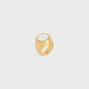 Anillo de sello Triomphe en barniz y latón con acabado dorado Anillo de sello Triomphe en barniz y latón con acabado dorado