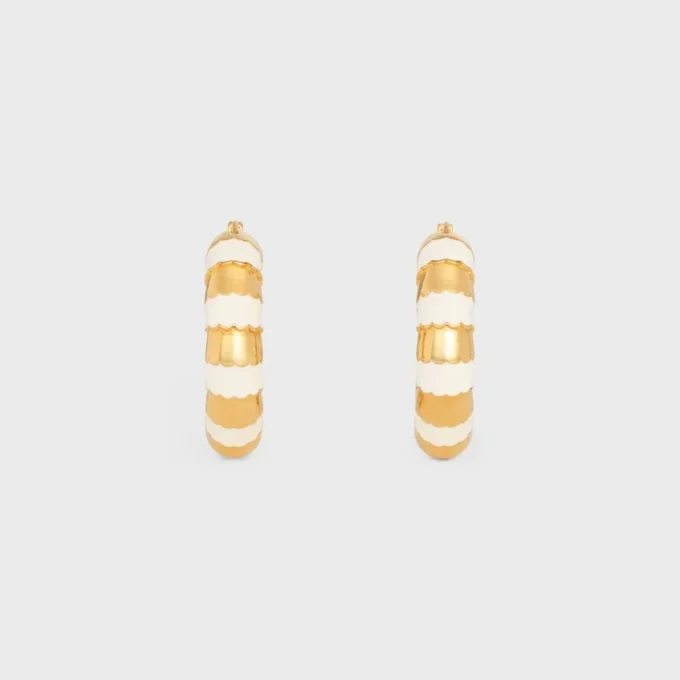Aros esmerilados en esmalte y latón con acabado dorado Aros esmerilados en esmalte y latón con acabado dorado