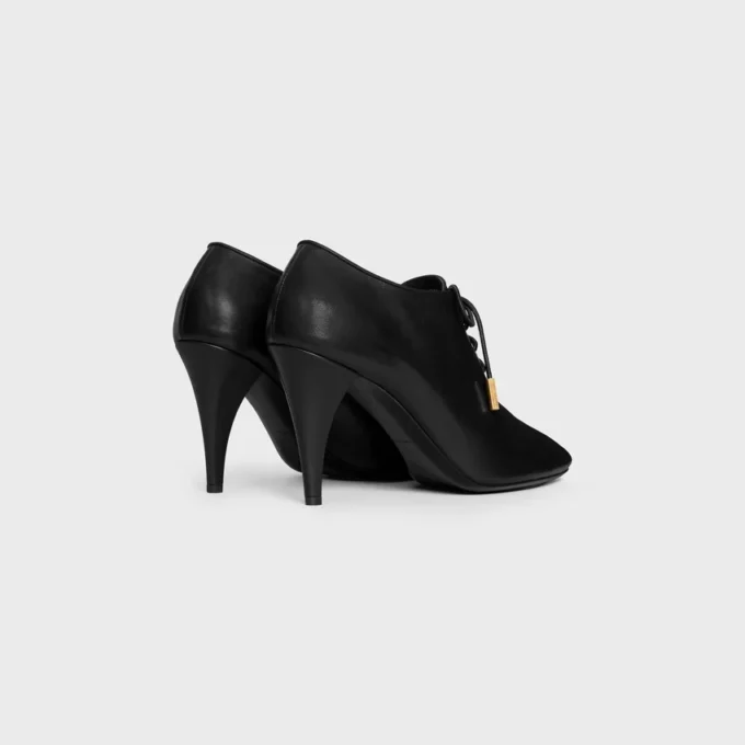 Bailarinas de tacón con cordones Oxford suaves en piel de becerro – Curtido vegetal