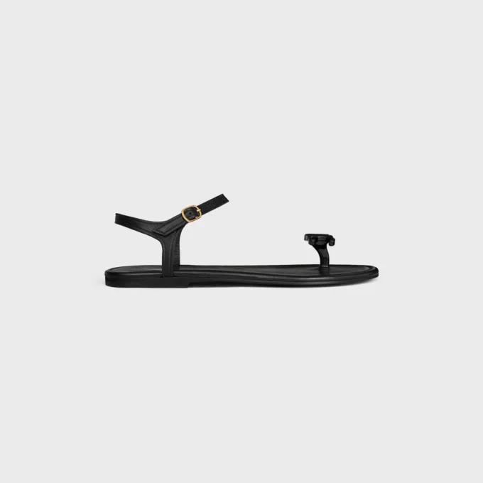 Bay – Sandalia de tiras Triomphe en piel de becerro flexible Bay – Sandalia de tiras Triomphe en piel de becerro flexible