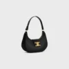 Bolso Ava Triomphe mediano en piel de becerro lisa Bolso Ava Triomphe mediano en piel de becerro lisa