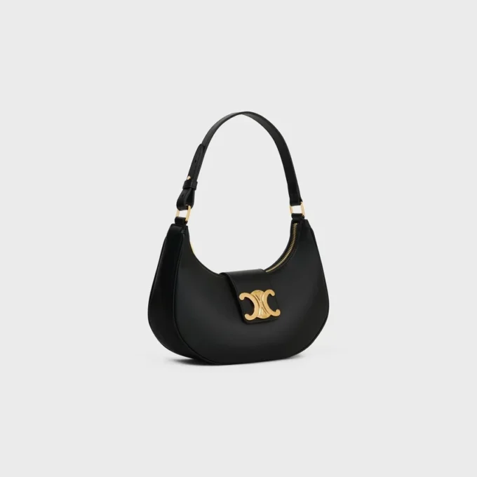 Bolso Ava Triomphe mediano en piel de becerro lisa Bolso Ava Triomphe mediano en piel de becerro lisa