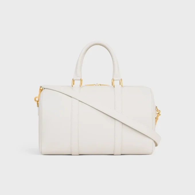 Bolso Boston grande en piel de becerro granulada flexible Bolso Boston grande en piel de becerro granulada flexible