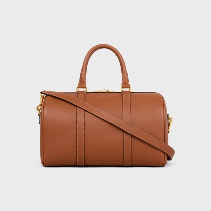Bolso Boston grande en piel de becerro granulada flexible Bolso Boston grande en piel de becerro granulada flexible