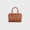 Bolso Boston pequeño en piel de becerro lisa Bolso Boston pequeño en piel de becerro lisa