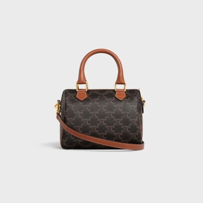 Bolso Boston pequeño en Triomphe Canvas y piel de becerro Bolso Boston pequeño en Triomphe Canvas y piel de becerro