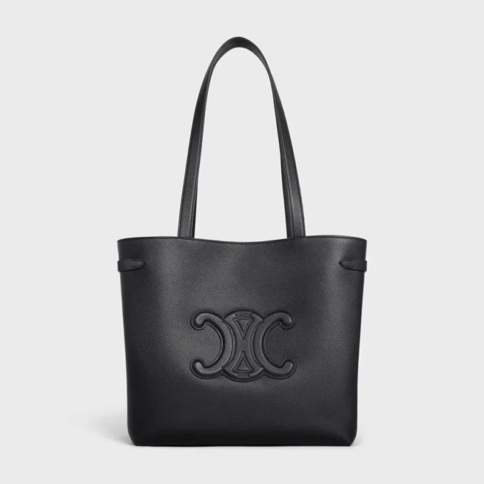 Bolso Cabas AnaïS Cuir Triomphe mediano en piel de becerro granulada Bolso Cabas AnaïS Cuir Triomphe mediano en piel de becerro granulada