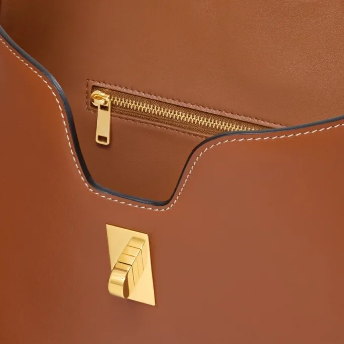Bolso Camille 16 Soft mediano en piel de becerro lisa