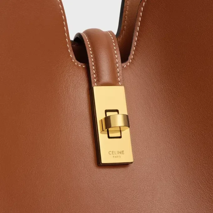 Bolso Camille 16 Soft mediano en piel de becerro lisa