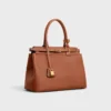 Bolso CELINE Conti en piel de becerro granulada flexible Bolso CELINE Conti en piel de becerro granulada flexible