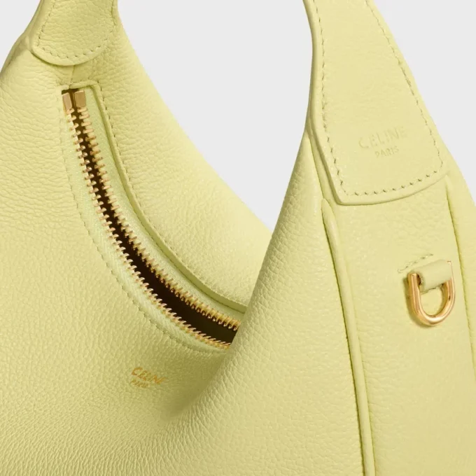 Bolso Celine Lulu para Teen en piel de becerro granulada Bolso Celine Lulu para Teen en piel de becerro granulada