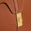 Bolso Classique 16 en piel de becerro natural Bolso Classique 16 en piel de becerro natural