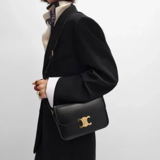 Bolso Classique Triomphe en piel de becerro brillante