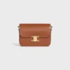 Bolso Classique Triomphe en piel de becerro natural Bolso Classique Triomphe en piel de becerro natural