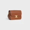 Bolso Classique Triomphe en piel de becerro natural Bolso Classique Triomphe en piel de becerro natural