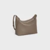 Bolso cruzado Harry en piel de becerro granulada Bolso cruzado Harry en piel de becerro granulada