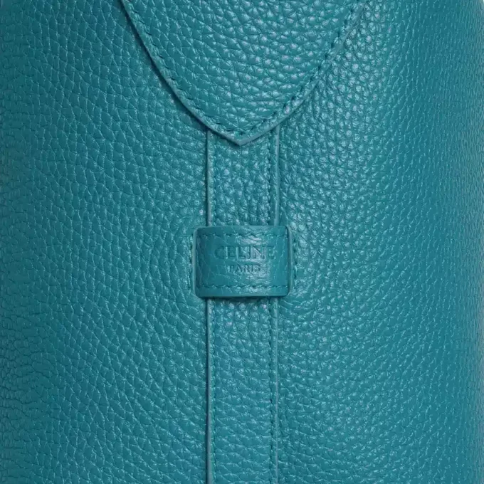 Bolso cruzado Harry en piel de becerro granulada Bolso cruzado Harry en piel de becerro granulada
