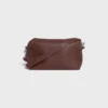 Bolso cruzado Take Away en piel de becerro lisa Bolso cruzado Take Away en piel de becerro lisa