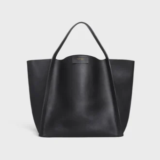 Bolso cubo mediano en piel de becerro flexible