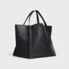 Bolso cubo mediano en piel de becerro flexible Bolso cubo mediano en piel de becerro flexible