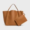 Bolso cubo mediano en piel de becerro flexible Bolso cubo mediano en piel de becerro flexible