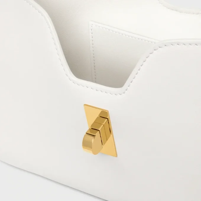 Bolso de hombro Camille 16 Soft en piel de becerro lisa