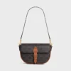 Bolso de hombro Folco en Triomphe Canvas y piel de becerro Bolso de hombro Folco en Triomphe Canvas y piel de becerro