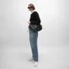 Bolso Halfmoon Soft Triomphe en piel de cordero flexible y brillante Bolso Halfmoon Soft Triomphe en piel de cordero flexible y brillante