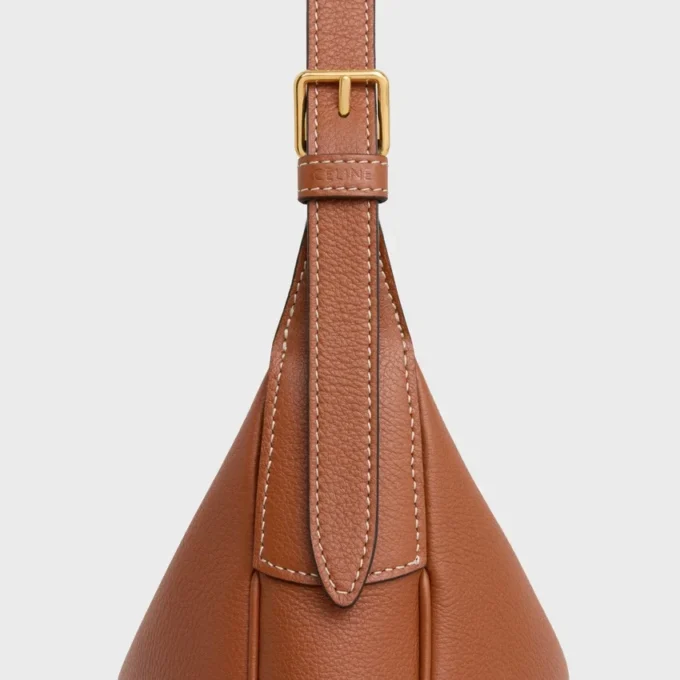 Bolso HeloïSe pequeño en piel de becerro granulada y flexible Bolso HeloïSe pequeño en piel de becerro granulada y flexible