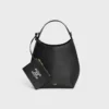 Bolso Hobo pequeño en piel de becerro lisa y flexible