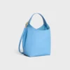 Bolso Hobo pequeño en piel de becerro lisa y flexible