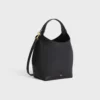 Bolso Hobo pequeño en piel de becerro lisa y flexible