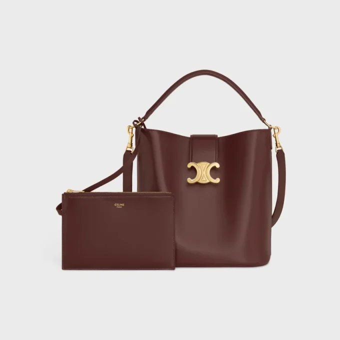 Bolso Louise mediano tipo cubo en piel de becerro lisa