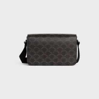 Bolso mensajero con solapa en Triomphe Canvas y piel de becerro