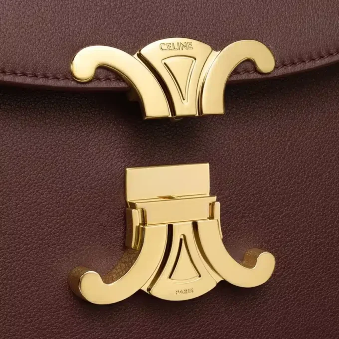 Bolso Nino mediano en piel de becerro granulada y flexible