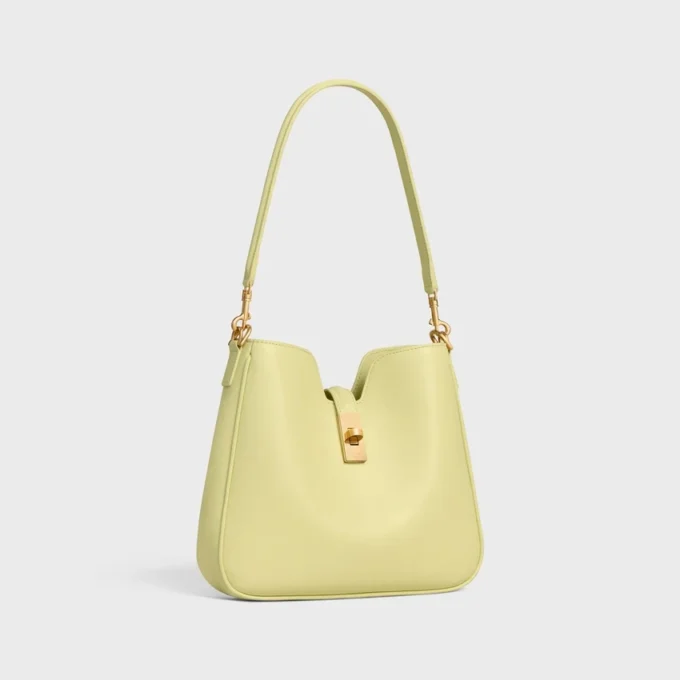 Bolso pequeño Camille 16 Soft en piel de becerro lisa