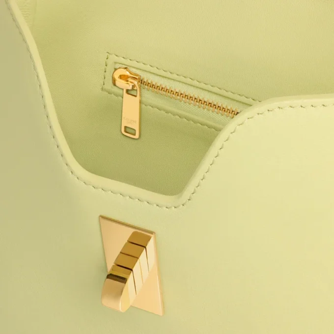 Bolso pequeño Camille 16 Soft en piel de becerro lisa