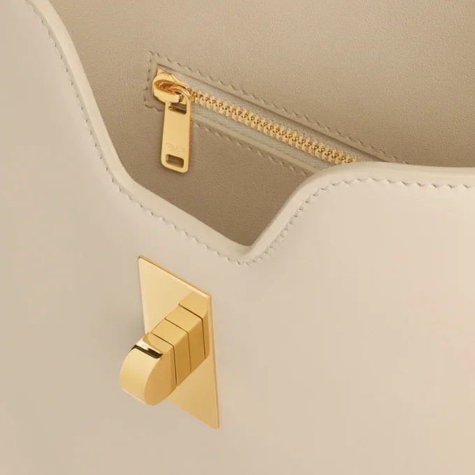 Bolso pequeño Camille 16 Soft en piel de becerro lisa