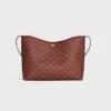Bolso shopper blando en Triomphe Canvas y piel de becerro Bolso shopper blando en Triomphe Canvas y piel de becerro