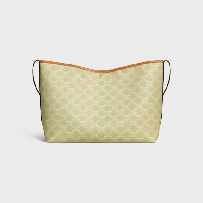 Bolso shopper blando en Triomphe Canvas y piel de becerro Bolso shopper blando en Triomphe Canvas y piel de becerro