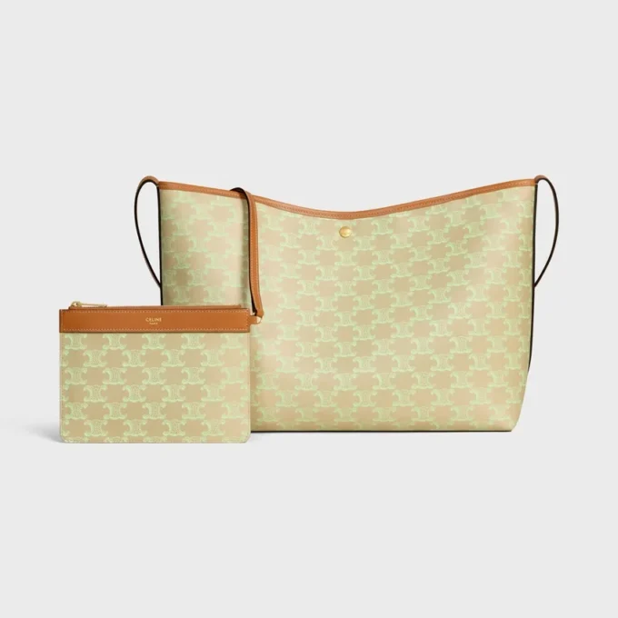 Bolso shopper blando en Triomphe Canvas y piel de becerro Bolso shopper blando en Triomphe Canvas y piel de becerro