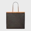 Bolso shopper grande y plano en Triomphe Canvas