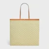 Bolso shopper grande y plano en Triomphe Canvas Bolso shopper grande y plano en Triomphe Canvas