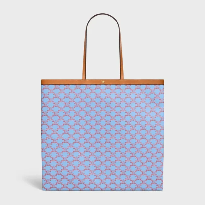Bolso shopper grande y plano en Triomphe Canvas