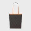 Bolso shopper plano mediano en Triomphe Canvas