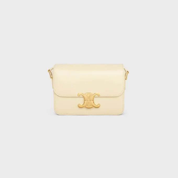 Bolso Teen Triomphe en piel de becerro brillante Bolso Teen Triomphe en piel de becerro brillante