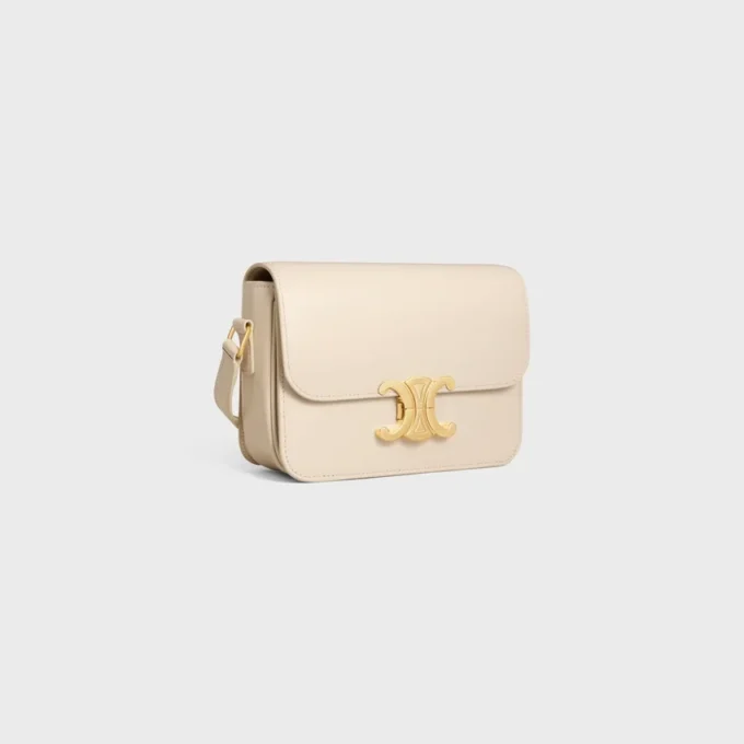 Bolso Teen Triomphe en piel de becerro brillante Bolso Teen Triomphe en piel de becerro brillante