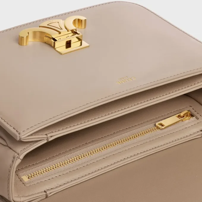 Bolso Teen Triomphe en piel de becerro brillante
