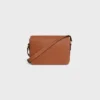 Bolso Teen Triomphe en piel de becerro natural Bolso Teen Triomphe en piel de becerro natural